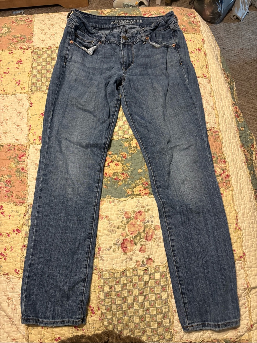 American Eagle Outfitters Women’s Medium Blue Straight Jeans size 12